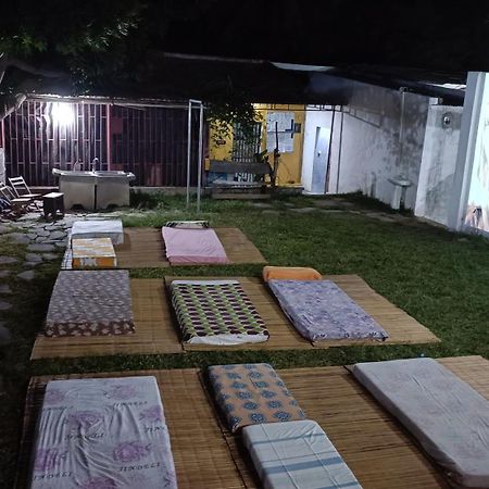 Ruby - Casa De Hospedes - Backpackers Ναμπούλα Εξωτερικό φωτογραφία